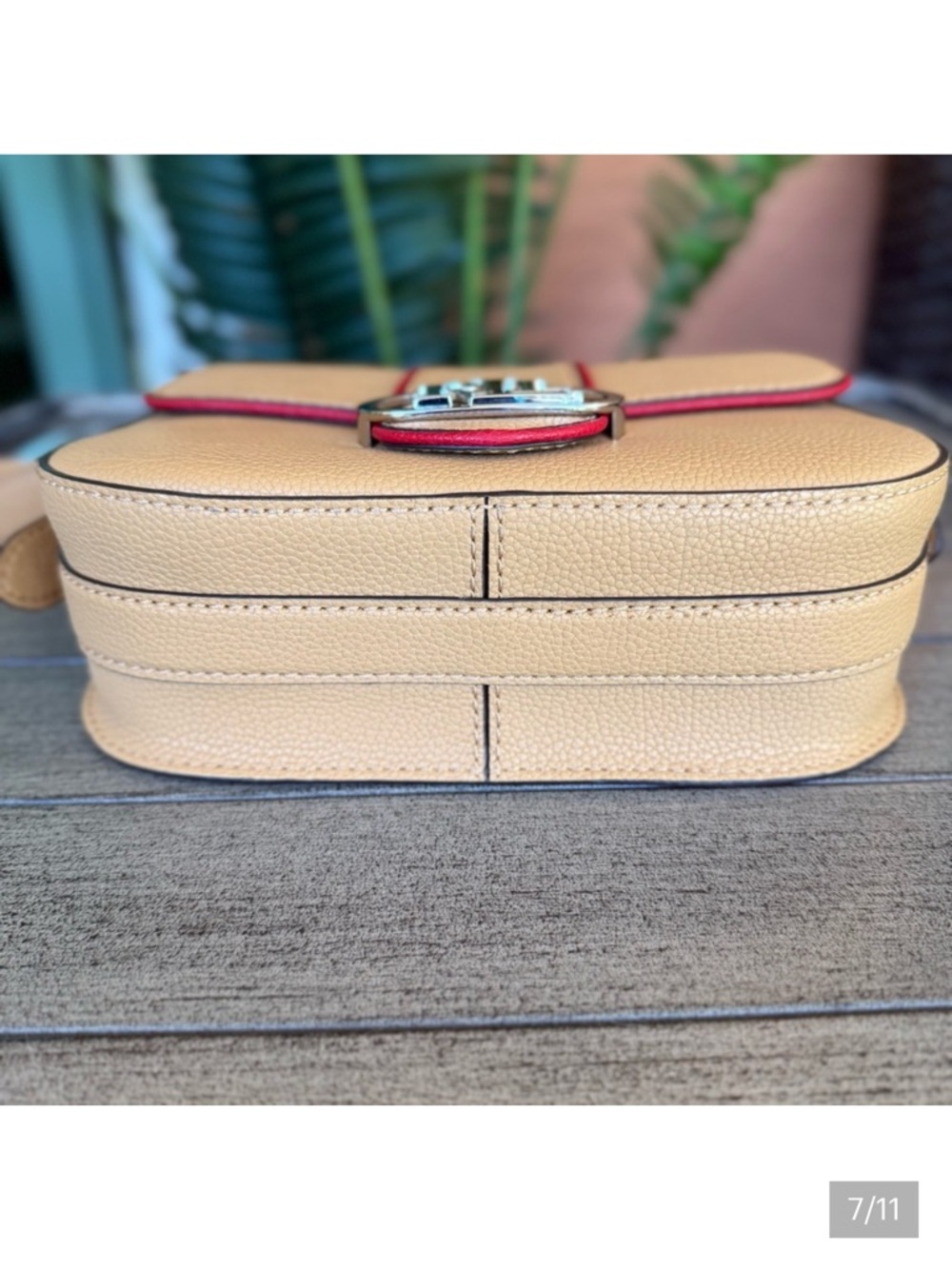 Ralph Lauren tan Crossbody Bag with Red Trim - Picture 7 of 8